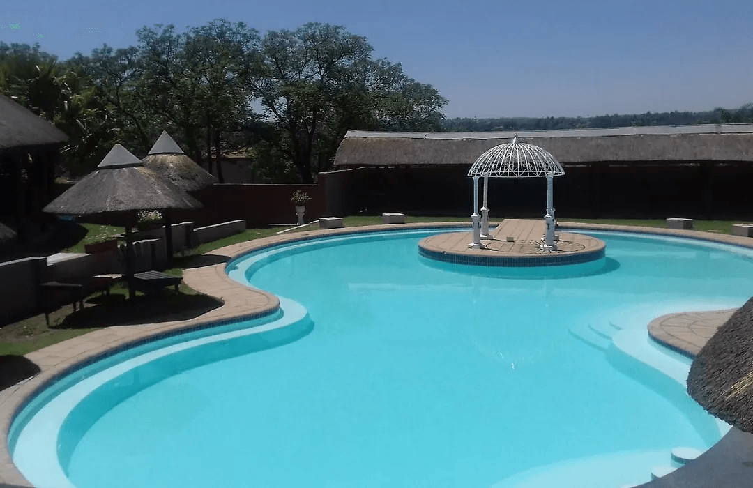fourways-beverly-hills-lodge-image-11